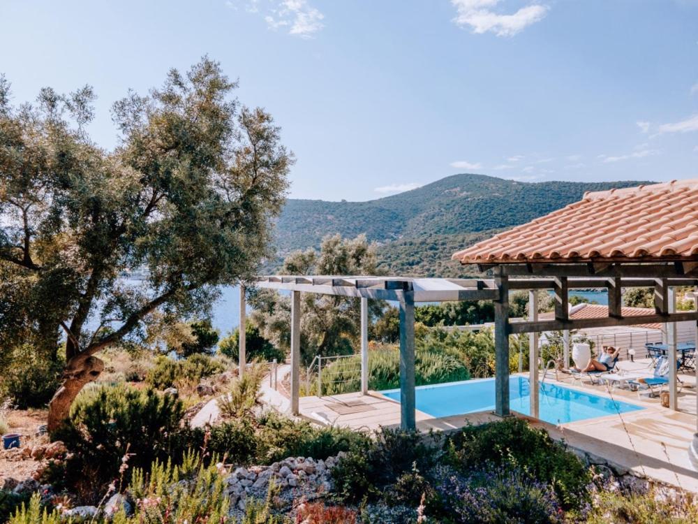 Zidanos Luxurious Sea Front Villa Marantochori Luaran gambar