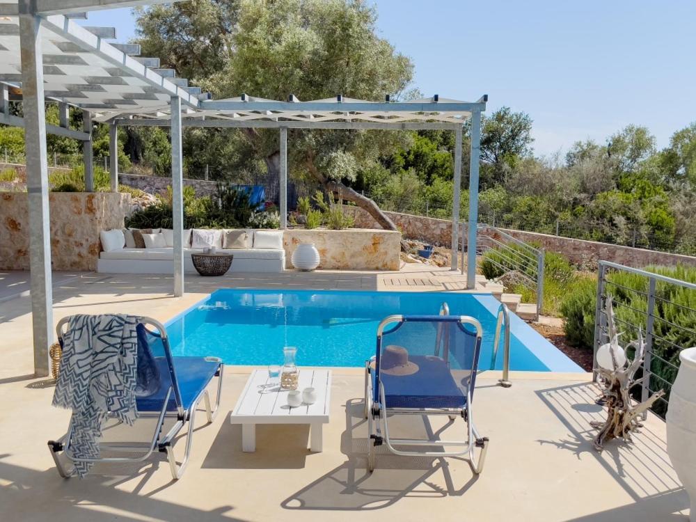 Zidanos Luxurious Sea Front Villa Marantochori Luaran gambar